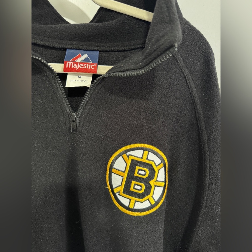 Men’s Majestic Boston Bruins 3/4 Zip Up Fleece Jacket - Picture 2 of 4